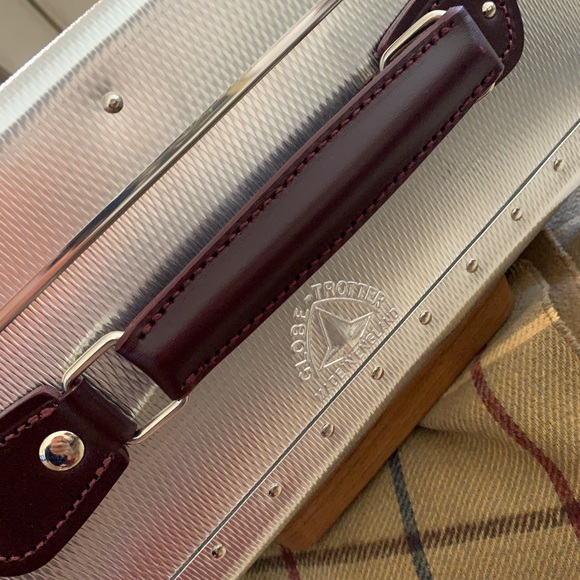 Lightly used Globetrotter x Ekocycle - Picture 12 of 16